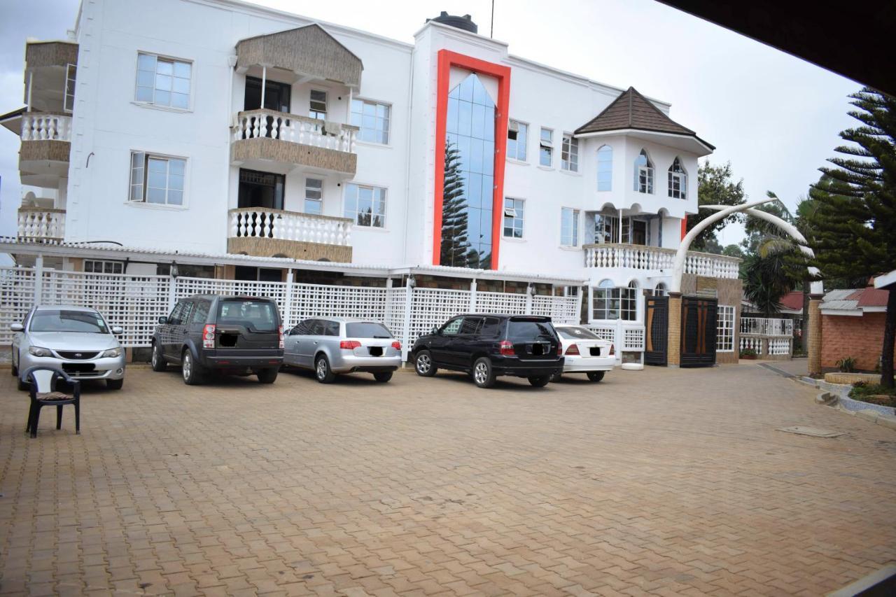 Simba Village Relax Inn Eldoret Exterior foto